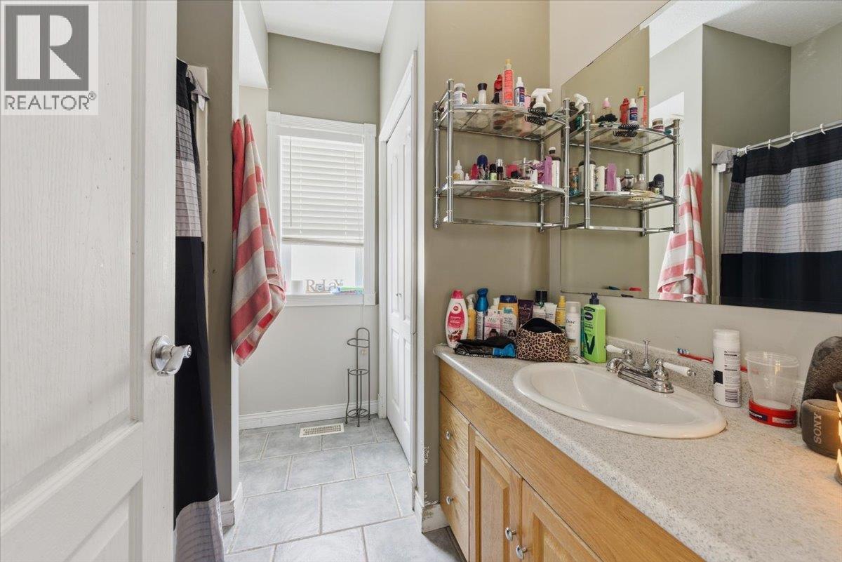 9515 Keithley Road - 10
