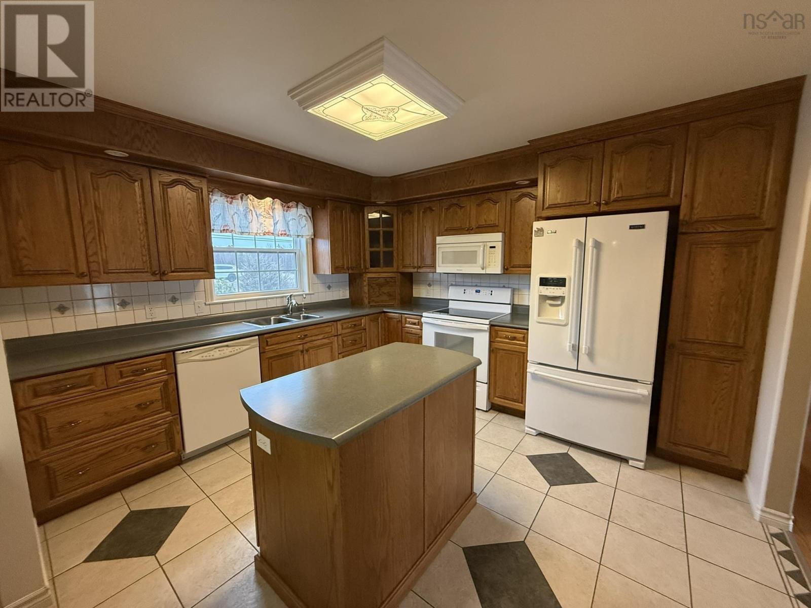 Property 23 of 52 of 3158 Malagash Road