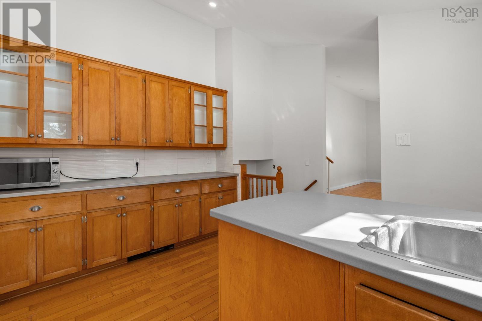 Property 12 of 44 of 19 Dumbarton Avenue