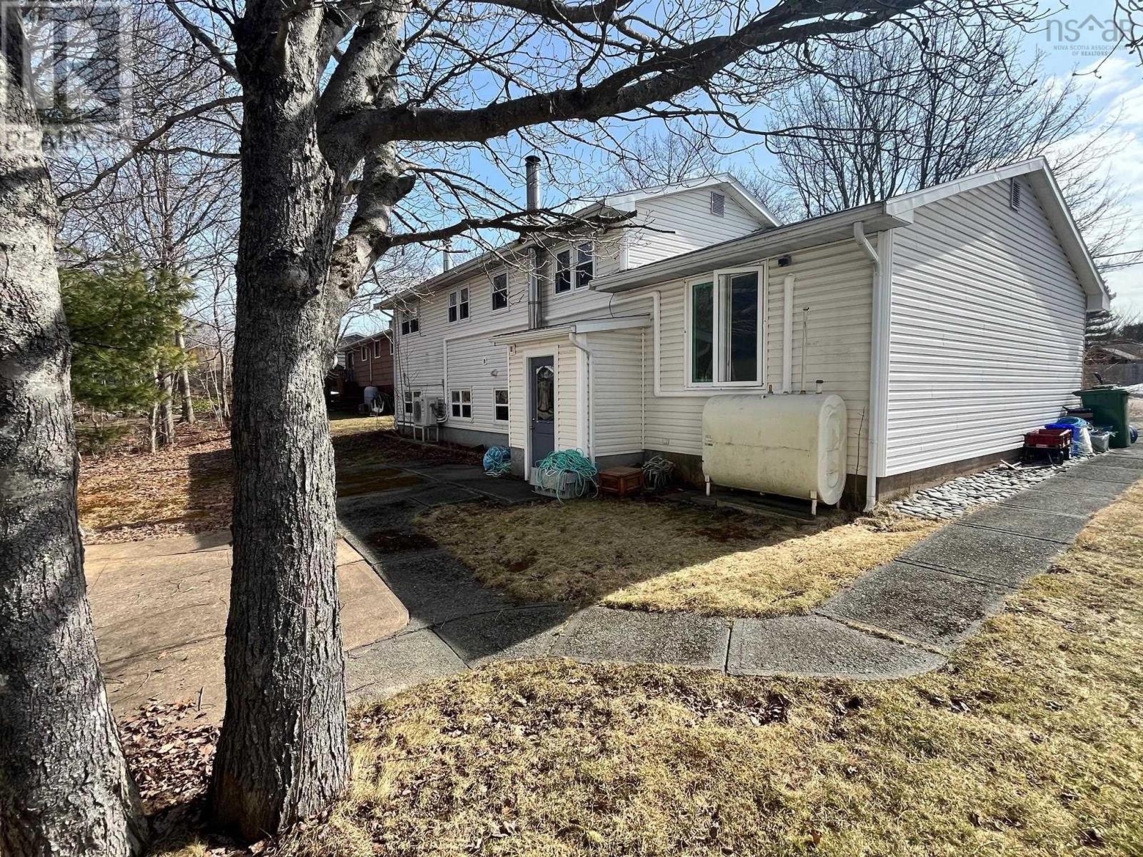 Property 42 of 44 of 19 Dumbarton Avenue