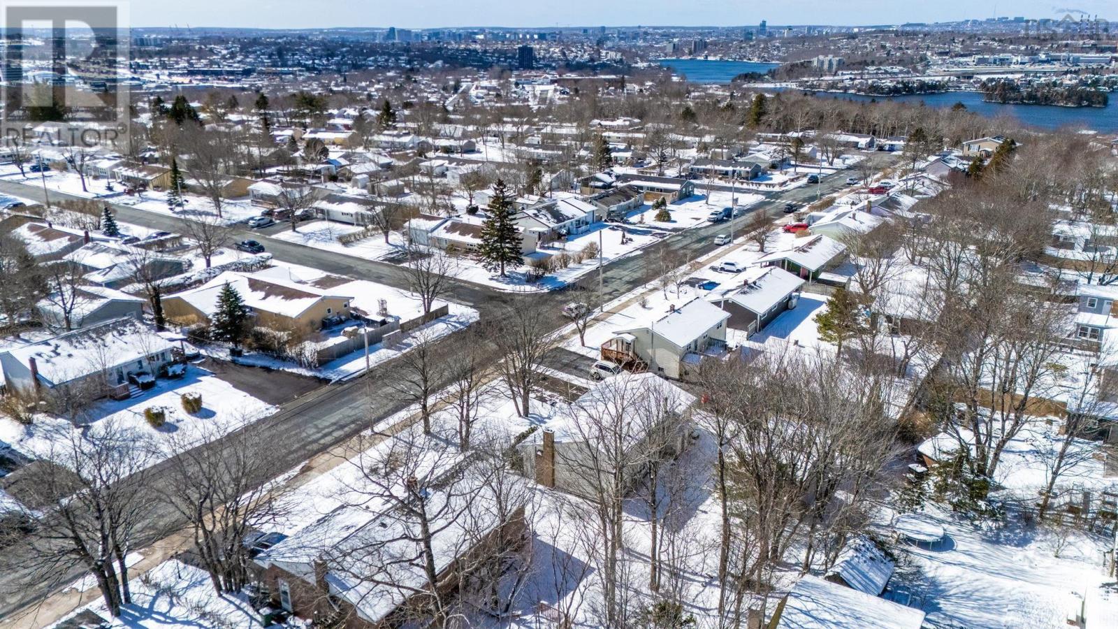 Property 41 of 44 of 19 Dumbarton Avenue