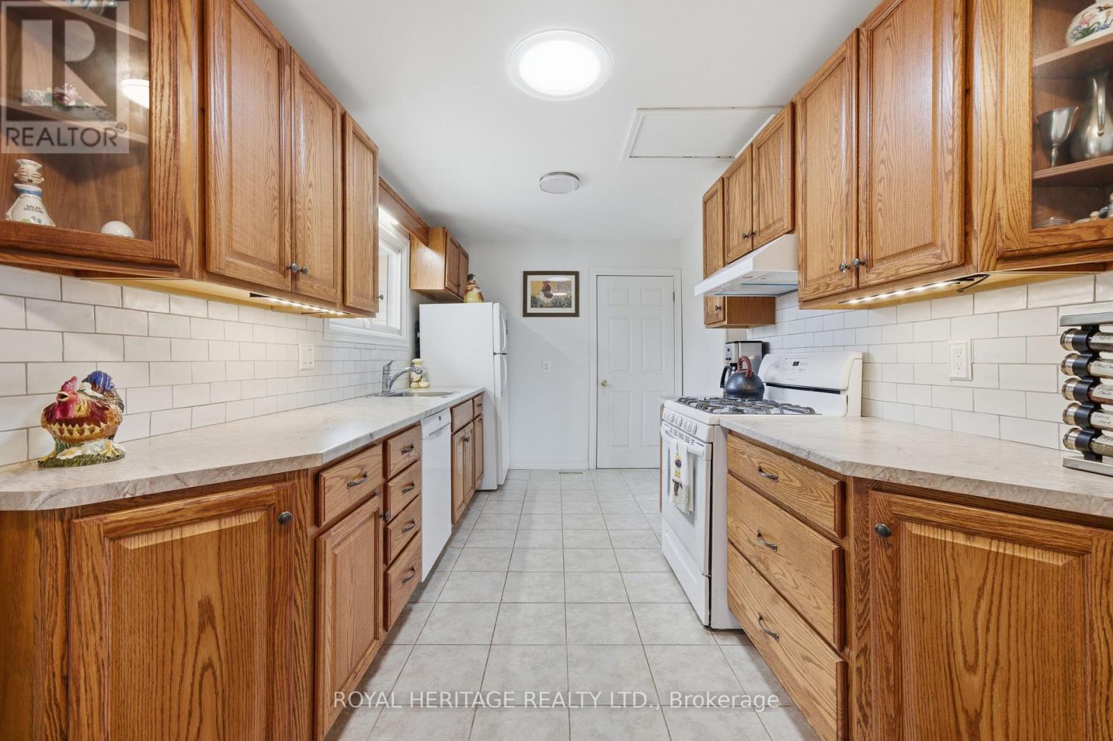33 FRANKFORD ROAD - 14