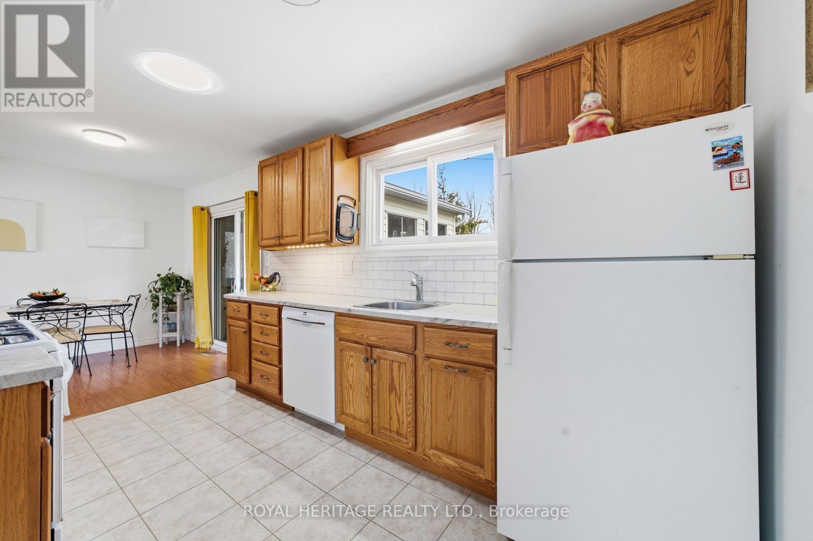33 FRANKFORD ROAD - 17