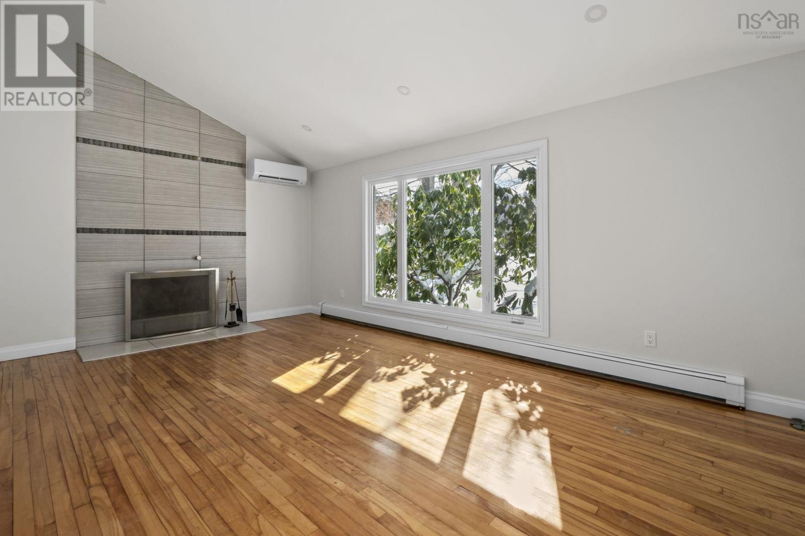 Property 13 of 44 of 19 Dumbarton Avenue