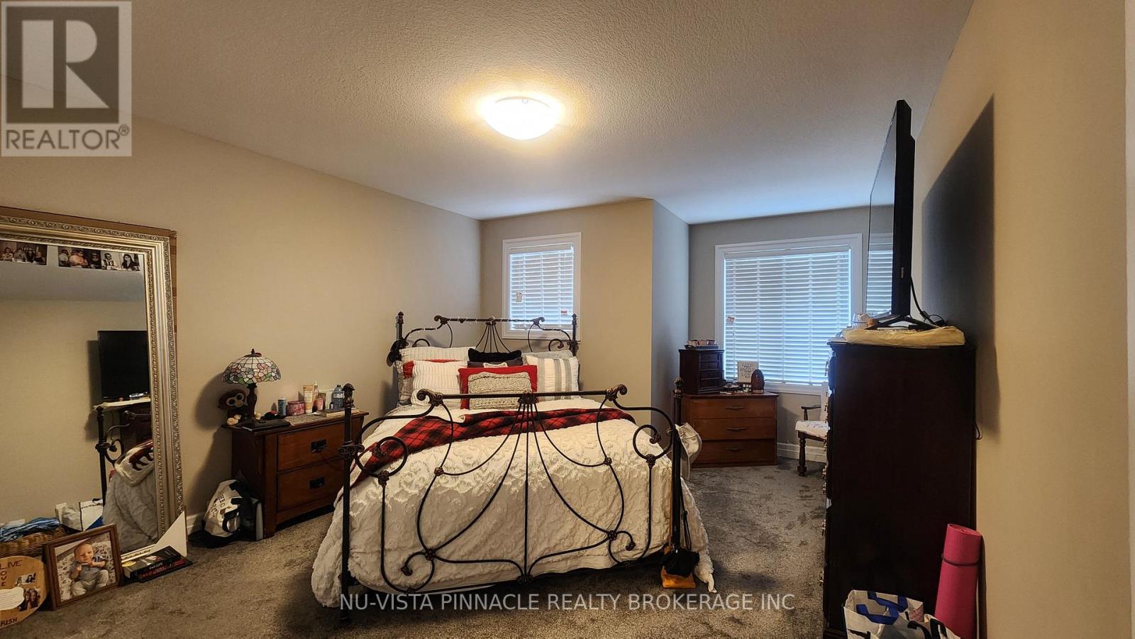 3074 TURNER CRESCENT - 20
