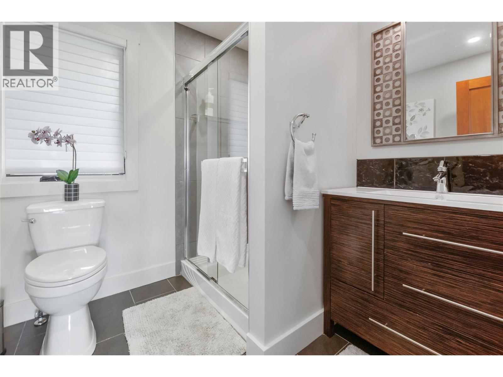 1306 Smethurst Road - 25
