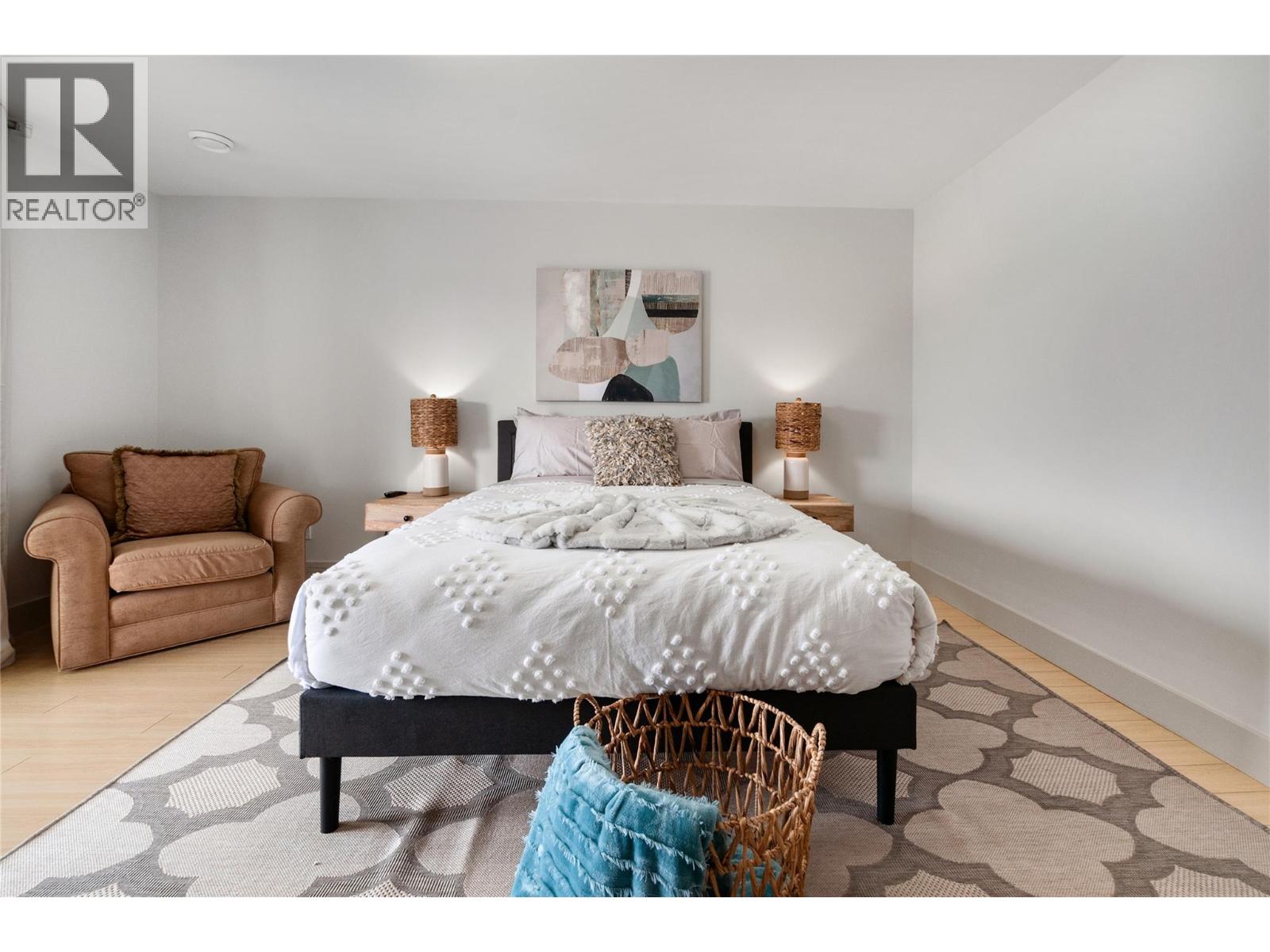1306 Smethurst Road - 29
