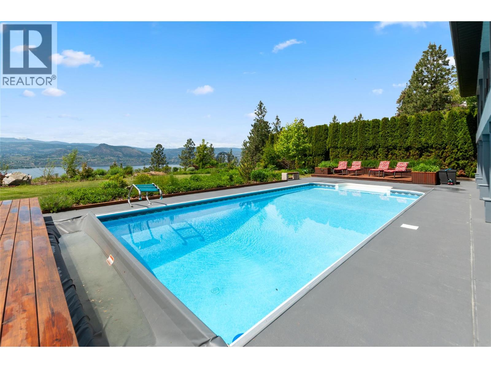 1306 Smethurst Road - 2
