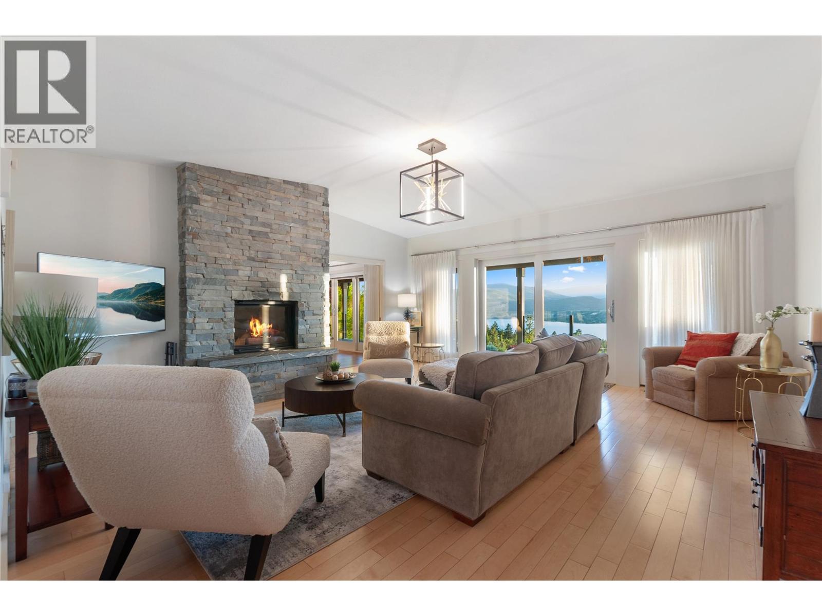 1306 Smethurst Road - 10