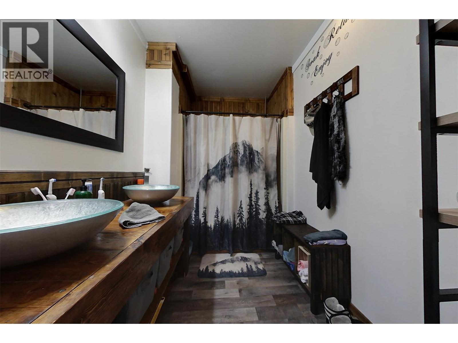 234 5th Avenue S, Cranbrook