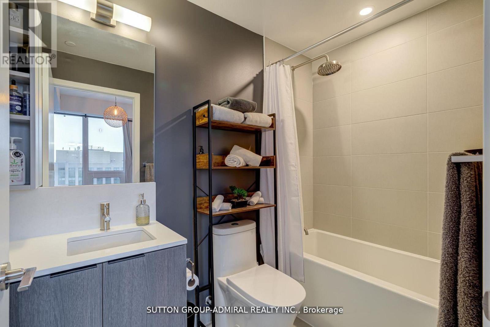 #2112 55 MERCER STREET - 18