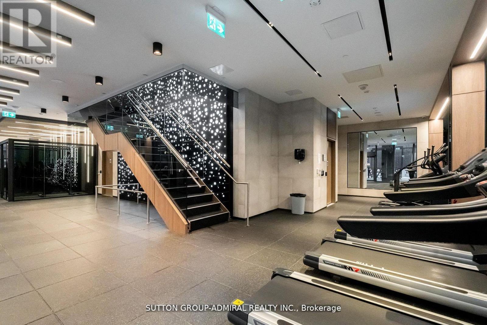 #2112 55 MERCER STREET - 32