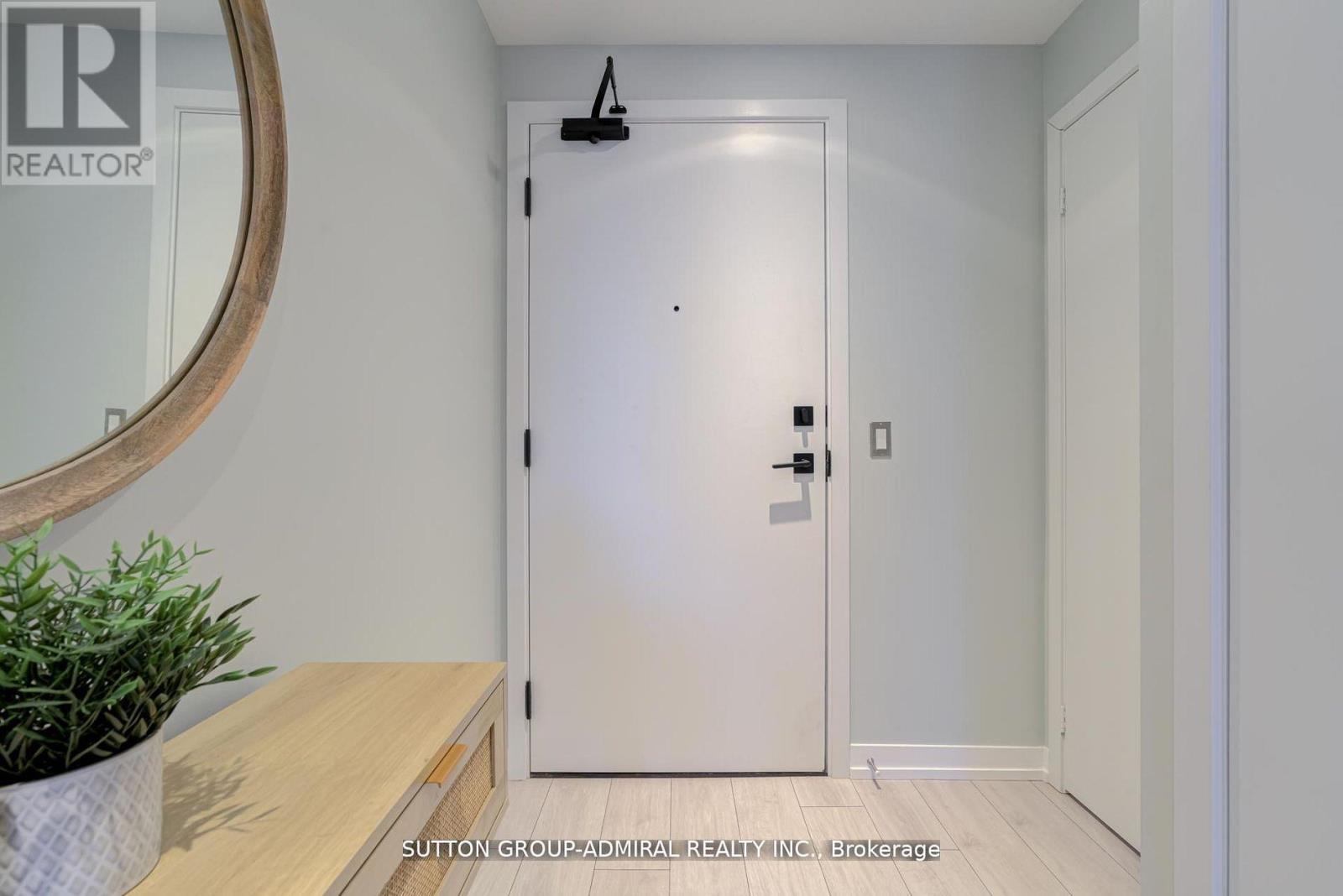 #2112 55 MERCER STREET - 4