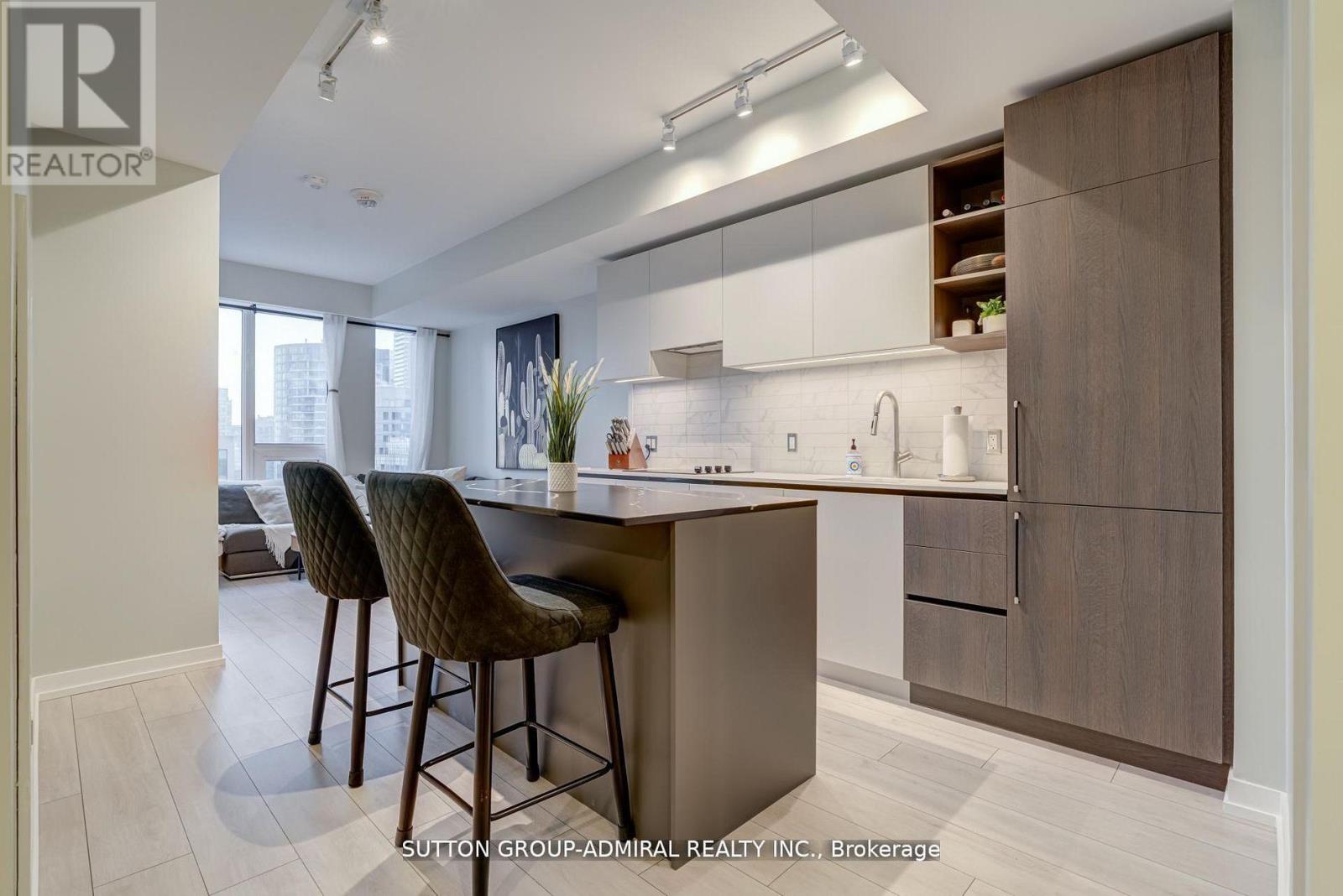#2112 55 MERCER STREET - 6