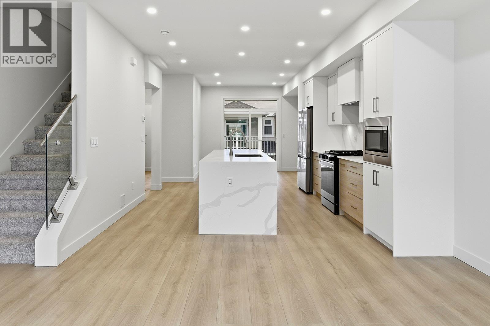 114 5300 Main Street, Kelowna