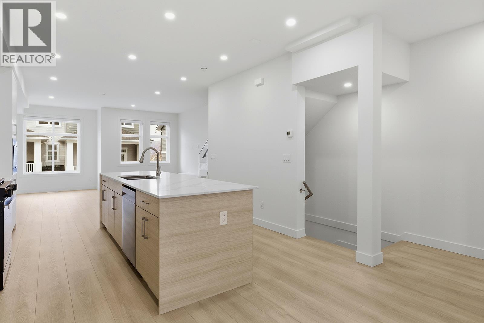 114 5300 Main Street, Kelowna