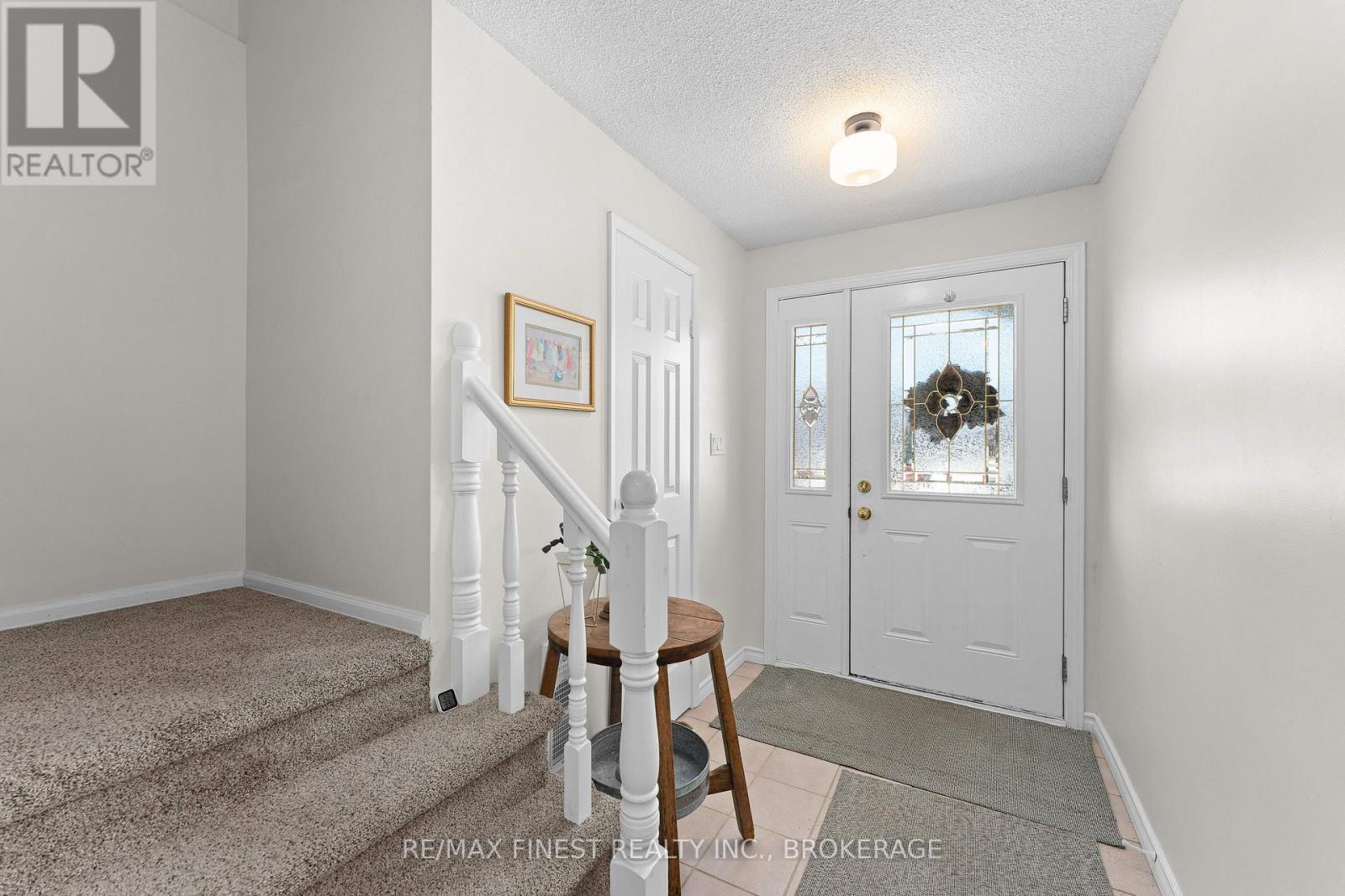 1 - 115 WRIGHT CRESCENT - photo 5