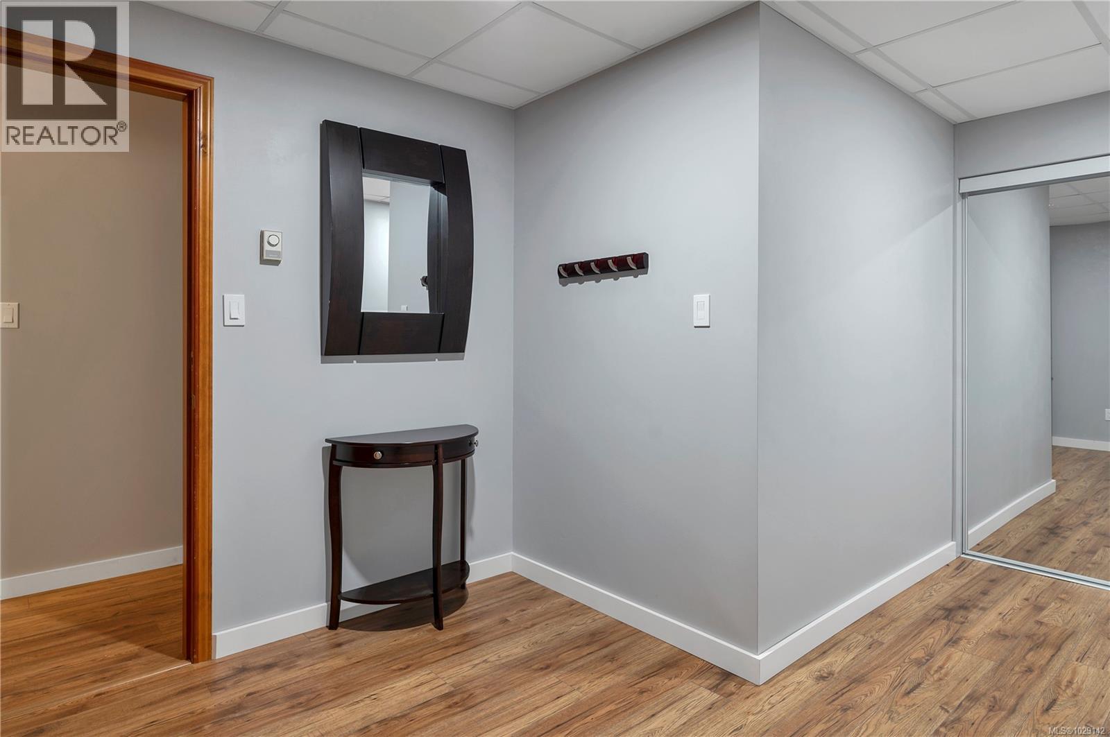 1755 Passage View Dr - 40