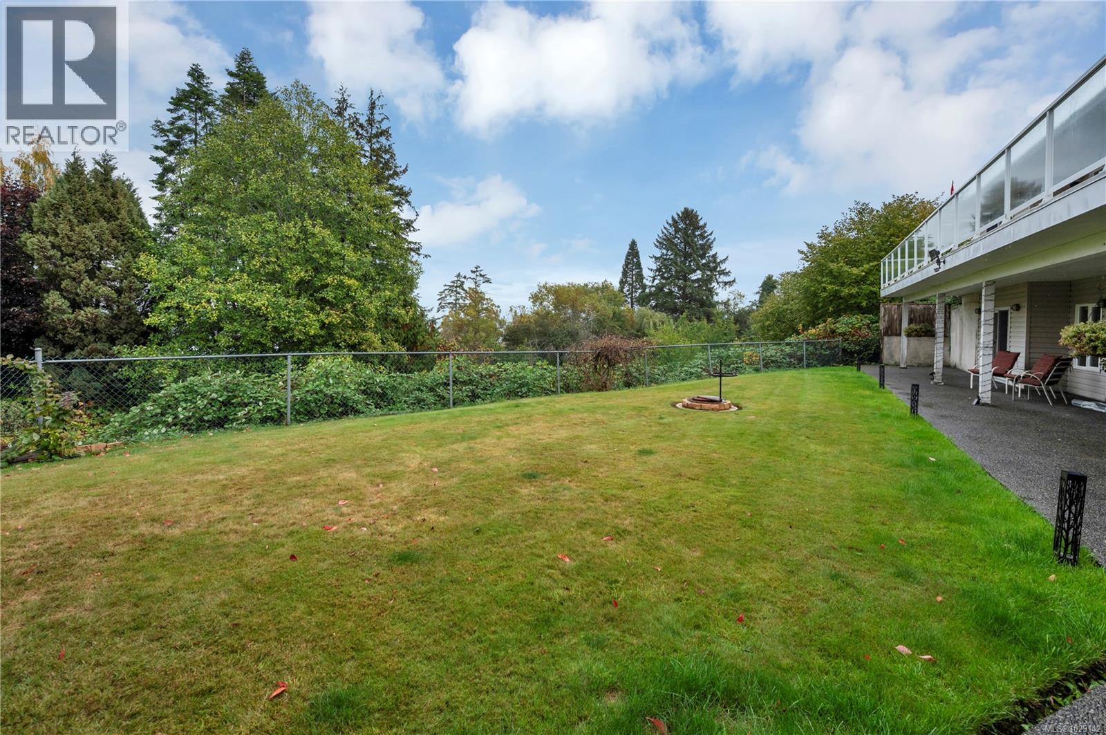 1755 PASSAGE VIEW DR - 10