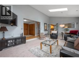 1755 Passage View Dr, Campbell River, BC V9W6L2 Photo 24