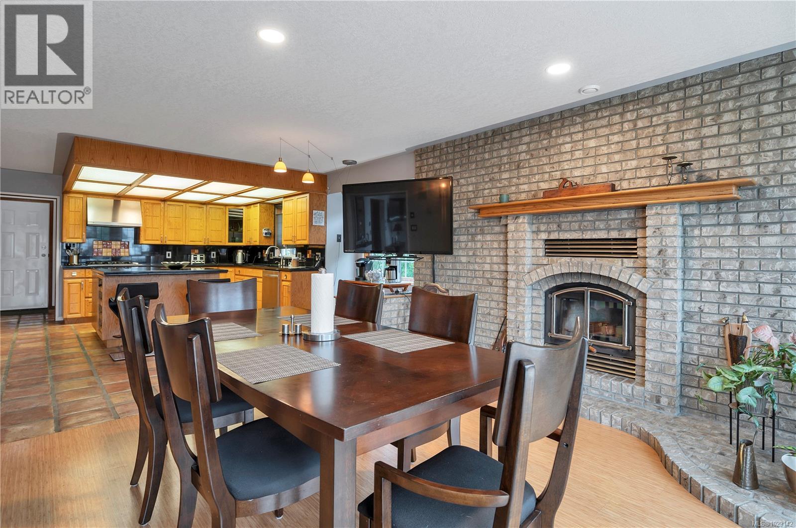 1755 Passage View Dr - 2