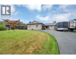 Storage - 1755 Passage View Dr, Campbell River, BC V9W6L2 Photo 9