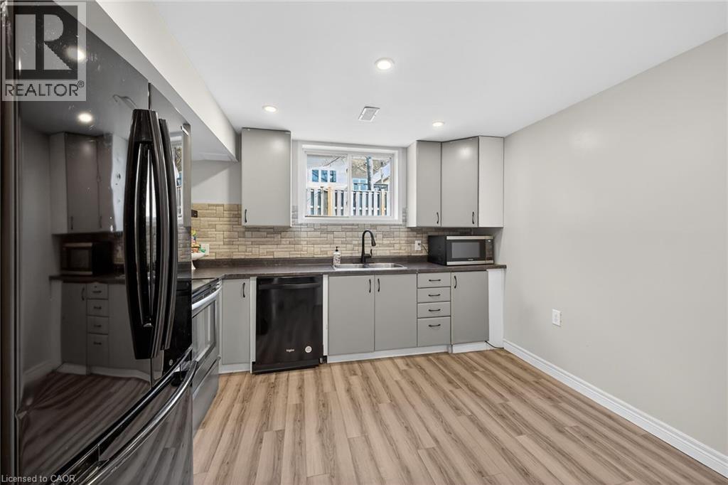 36 LONGVIEW Court - 36