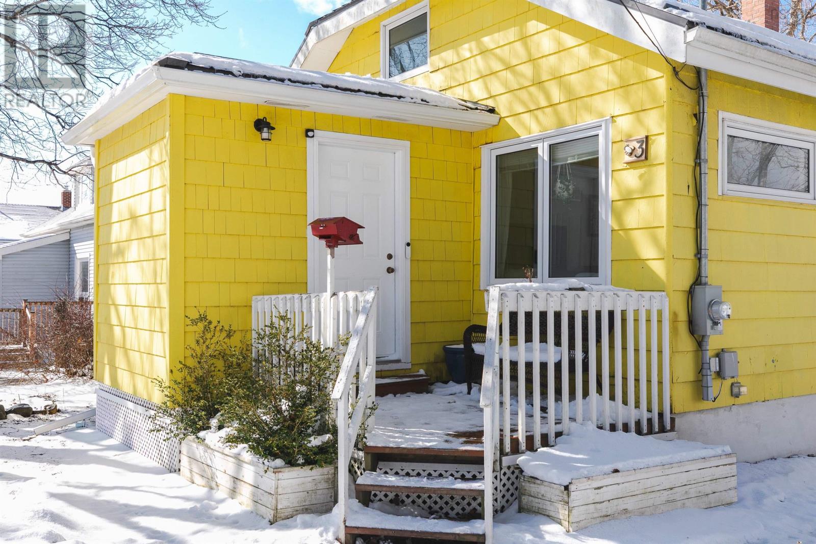 Property 1 of 33 of 3 Power Street