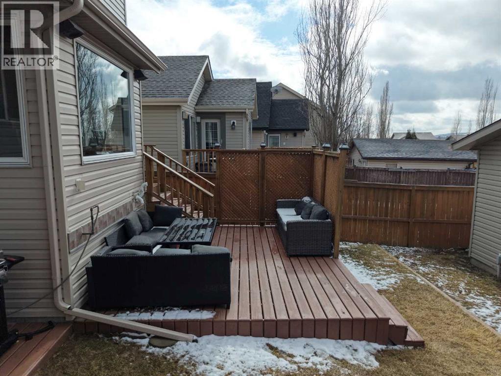 Single Family House for Sale in  Covepark Place NE Coventry Hills Calgary 