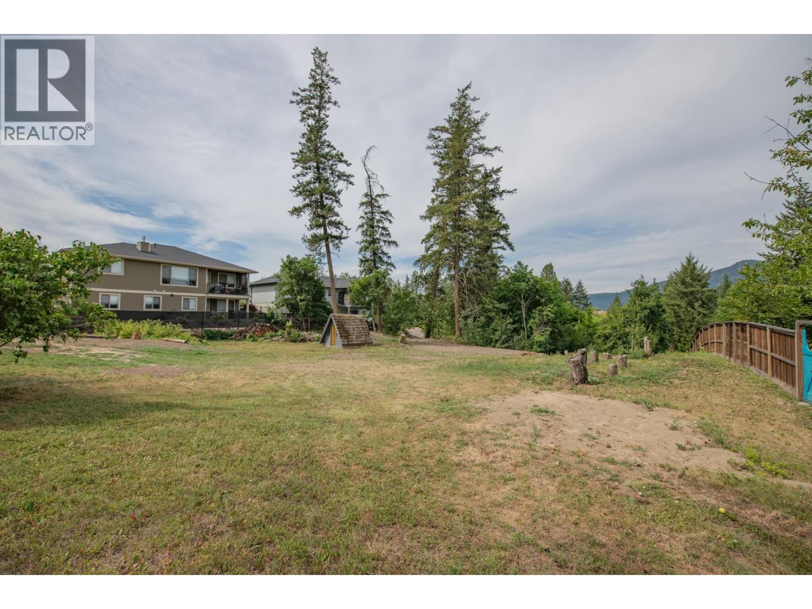  2445 Okanagan Street, Armstrong