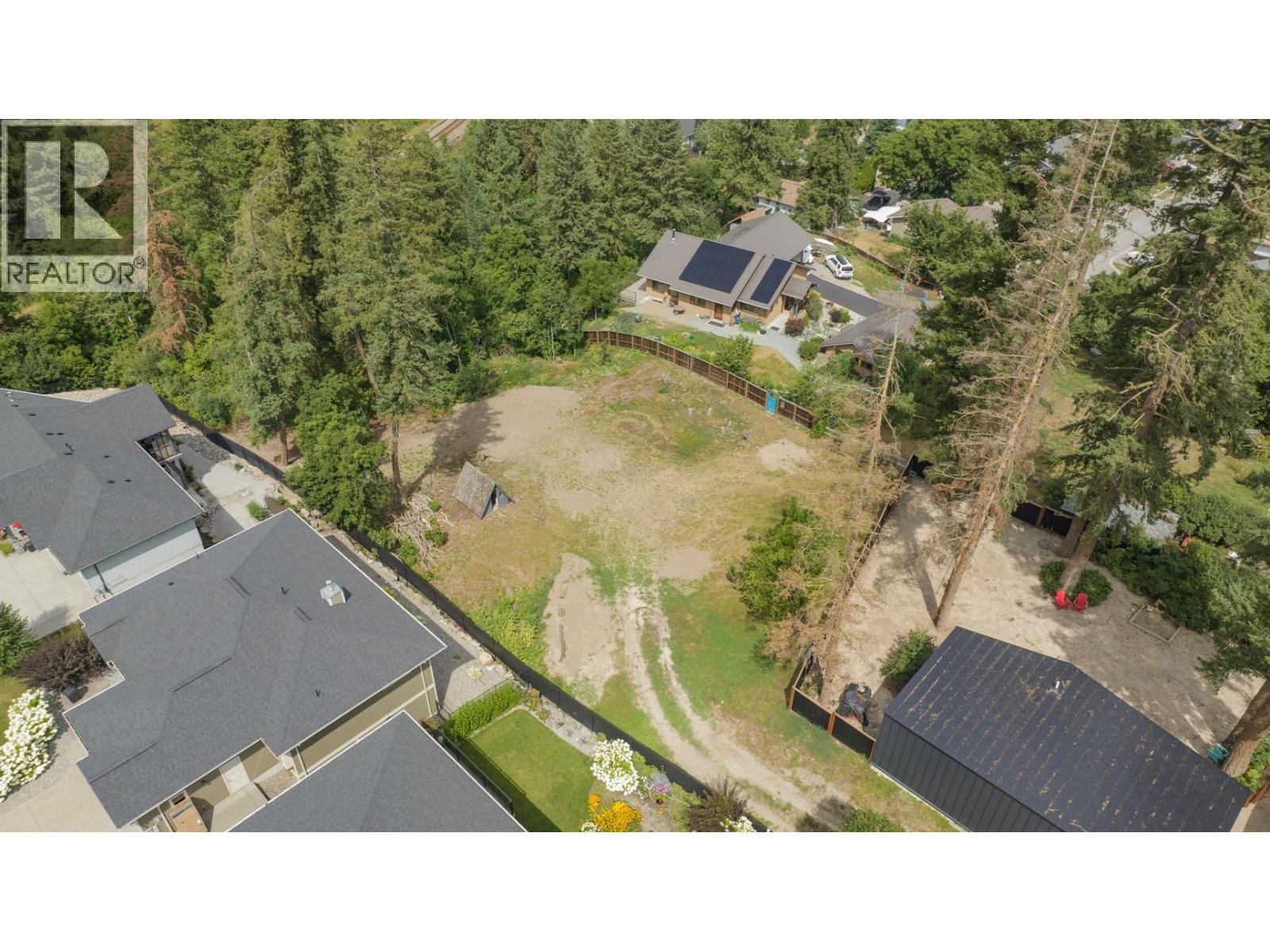  2445 Okanagan Street, Armstrong