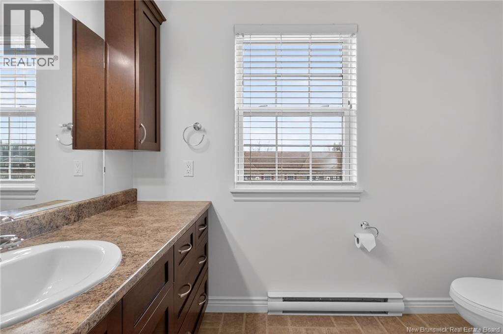 208 DAMIEN STREET - 30