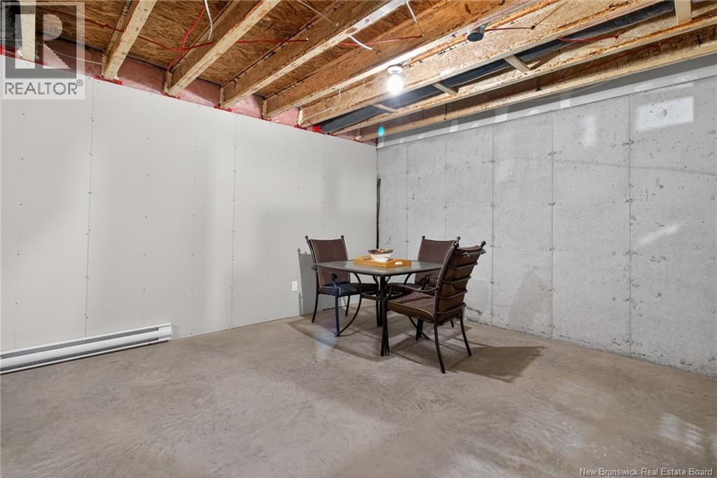 208 DAMIEN STREET - 39