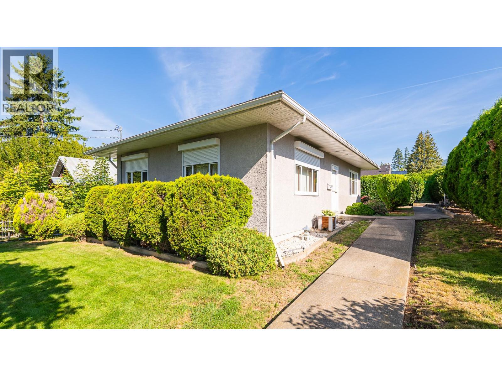 407 10th Avenue N, Creston