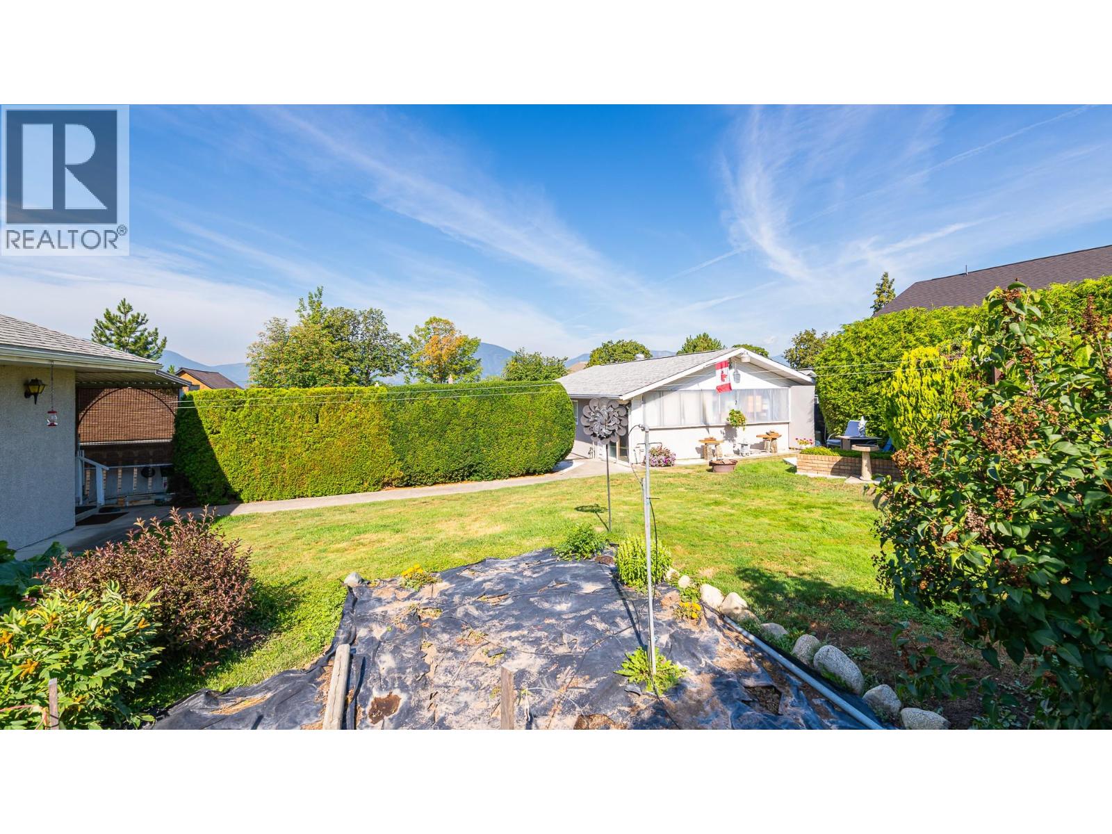 407 10th Avenue N, Creston