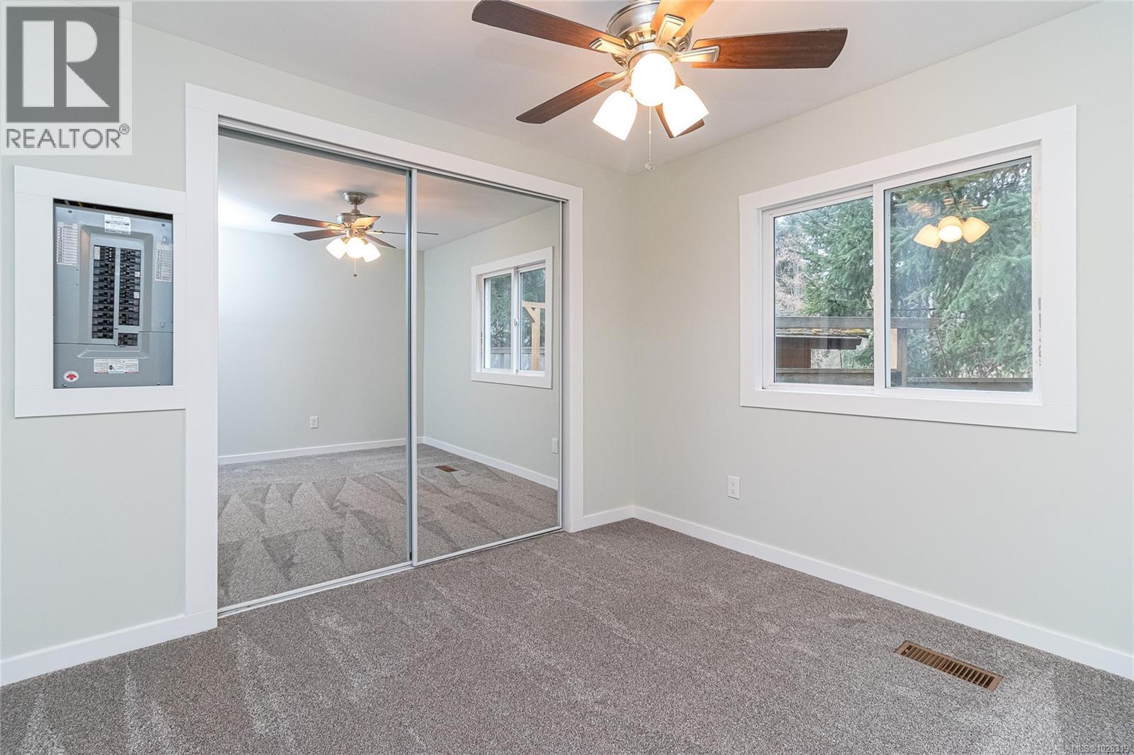 #46 2785 WALLBANK RD - 21