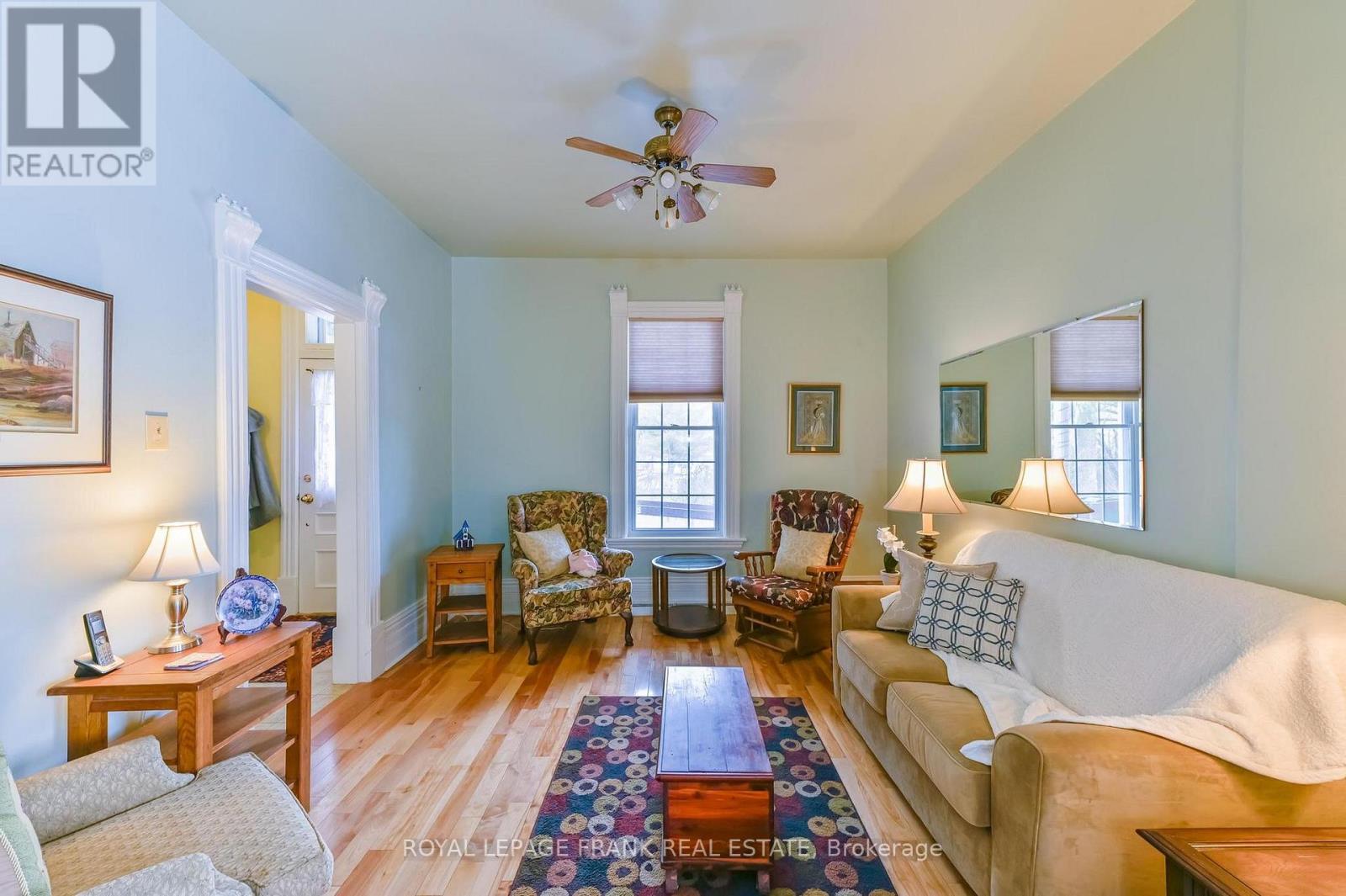 865 PARKHILL ROAD W - 12