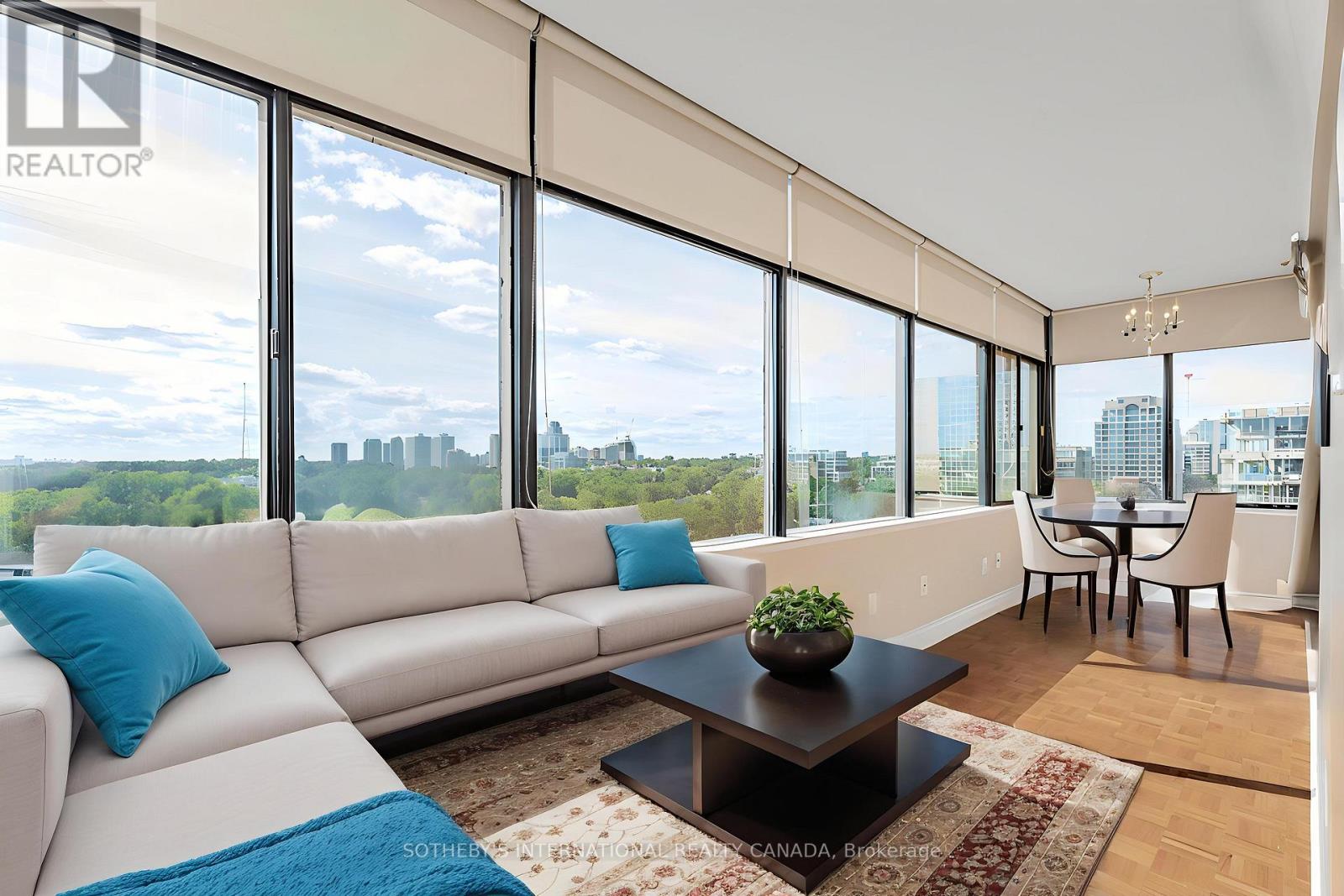 #13 423 AVENUE ROAD - 16