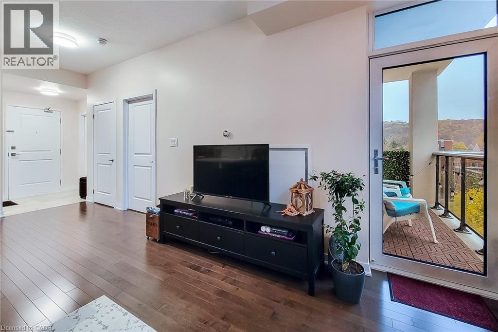 #703 85 ROBINSON Street - 11
