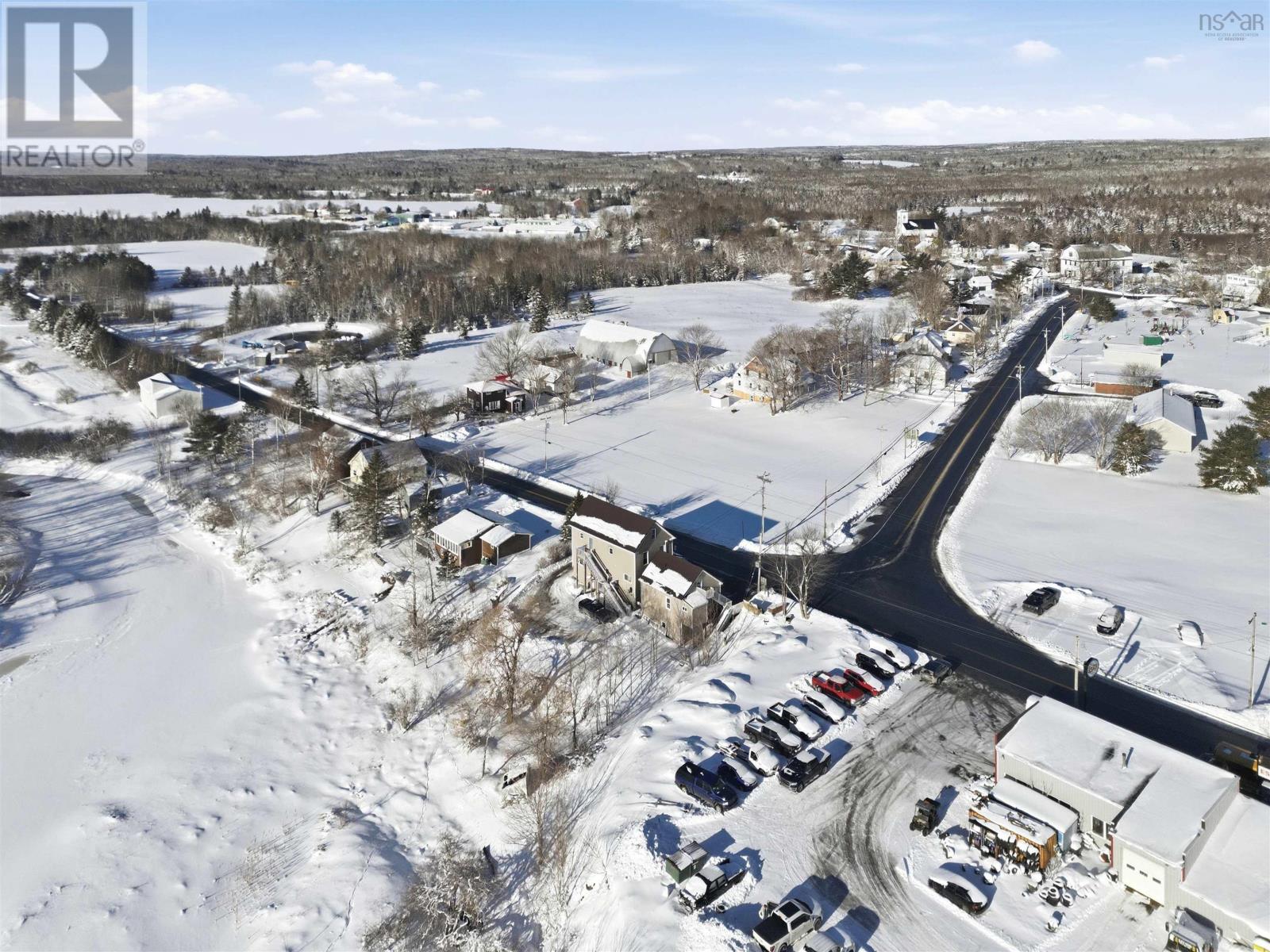 Property 18 of 22 of 7830 Highway 357