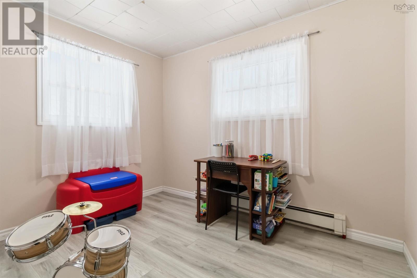 Property 20 of 31 of 24 Tower Road