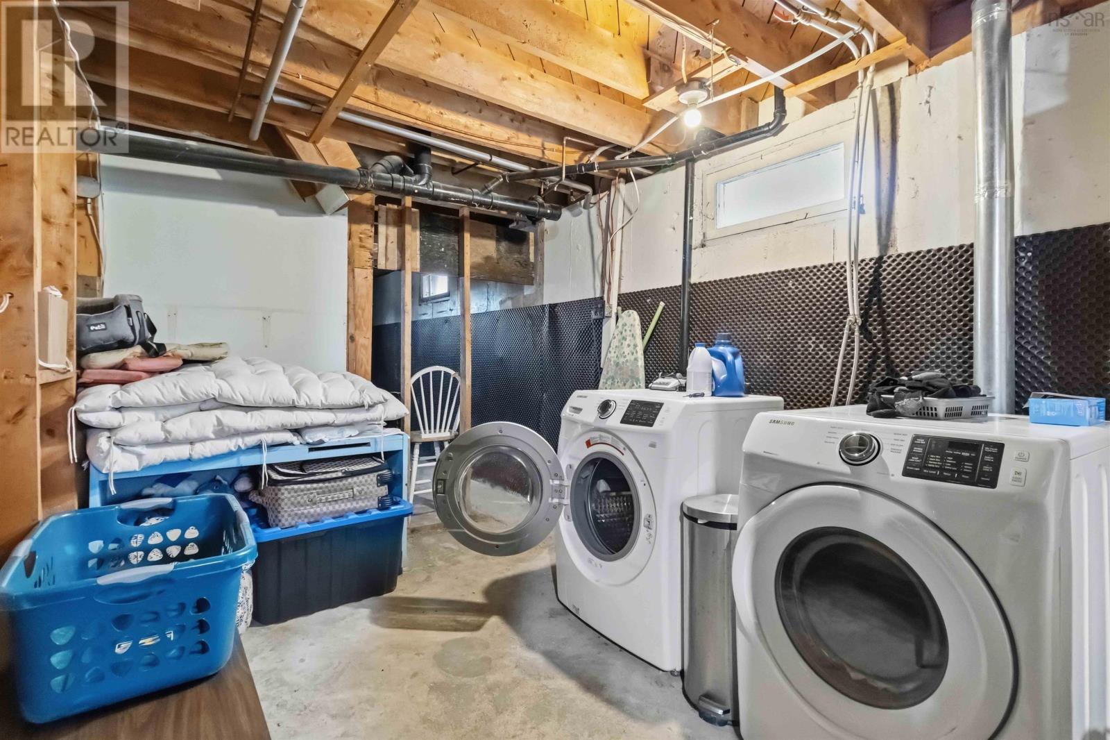 Property 11 of 31 of 24 Tower Road