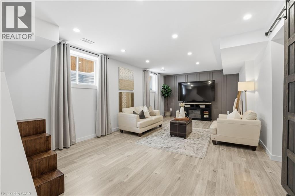 1 BAWCUTT Crescent, Paris, Ontario, N3L0G7 — Photo 24