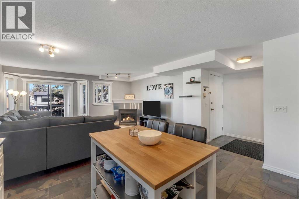 Single Family House for Sale in    Avenue NE Tuxedo Park Calgary 