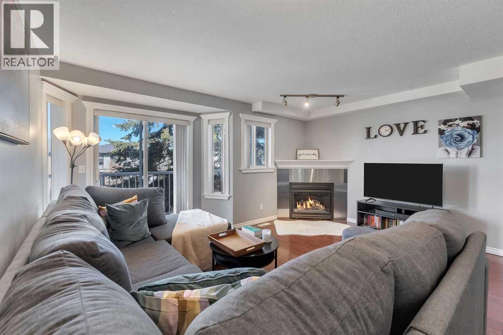 Single Family House for Sale in    Avenue NE Tuxedo Park Calgary 