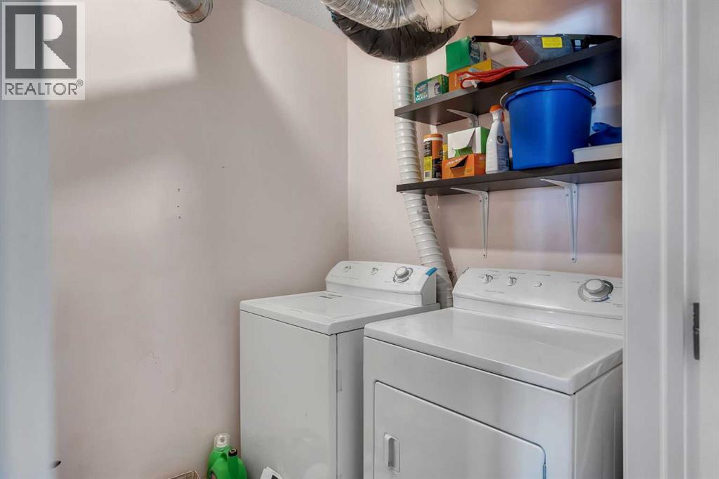 Single Family House for Sale in    Avenue NE Tuxedo Park Calgary 