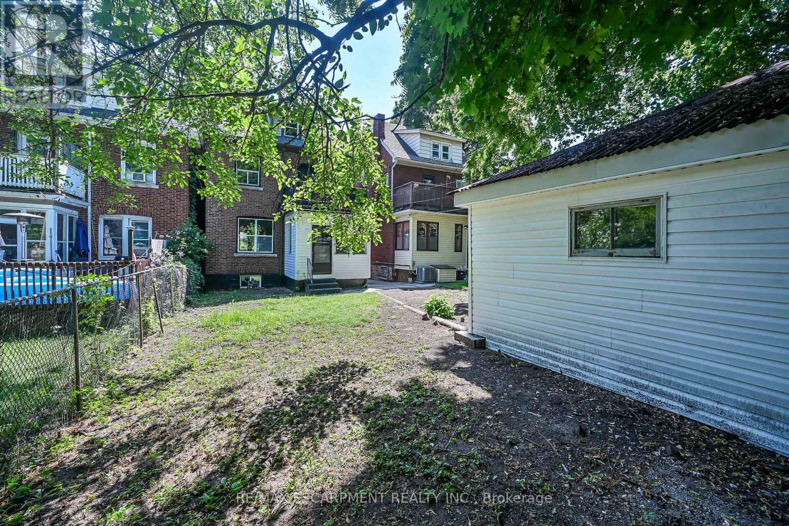 172 SHERMAN AVENUE S - 43