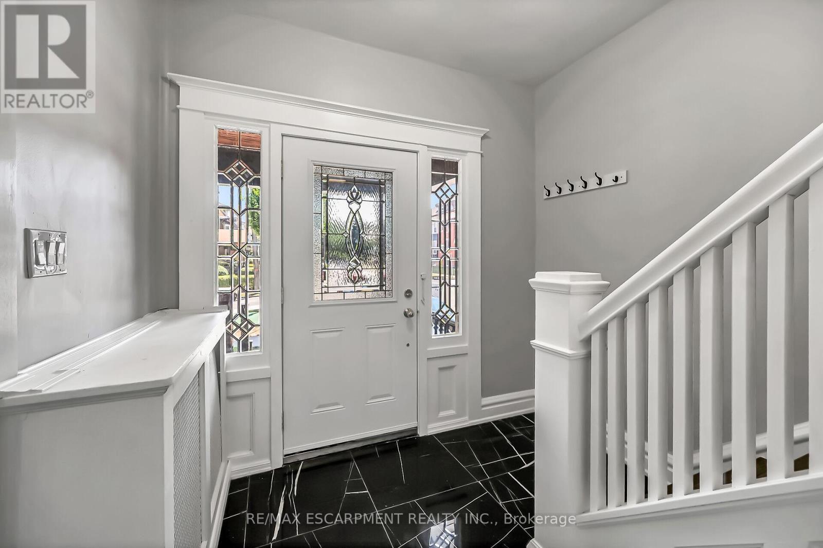 172 SHERMAN AVENUE S - 5