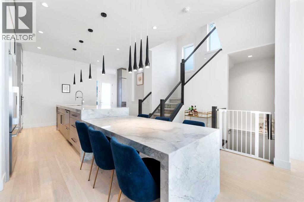 Single Family House for Sale in   Avenue NE Crescent Heights Calgary 