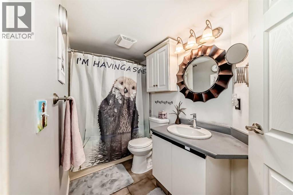 Single Family House for Sale in   Dover Point SE Dover Calgary 